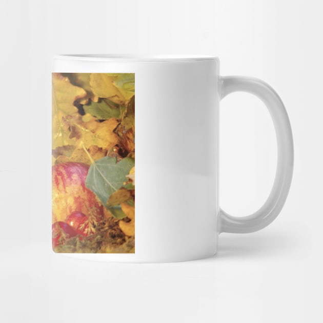 wild Autumn house mouse and  apple by Simon-dell